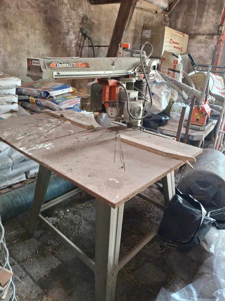 DeWalt zaagtafel op krachtstroom, Gebruikt, DeWalt, 70 mm of meer, Ophalen of Verzenden