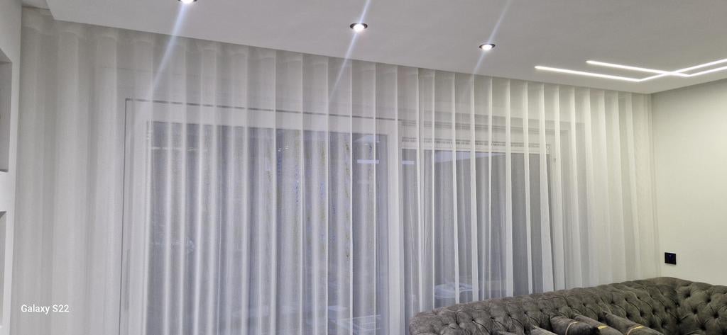 NIEUW!! Witte vitrage gordijnen, Ophalen of Verzenden, Nieuw, 200 cm of meer, 200 cm of meer