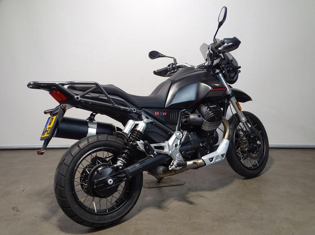 Moto Guzzi V85 TT - foto 3