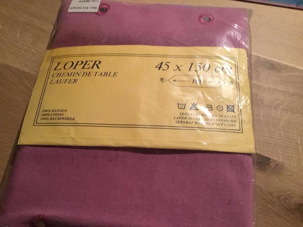 Tafel loper, Overige stijlen, Nieuw, Roze, Ophalen of Verzenden