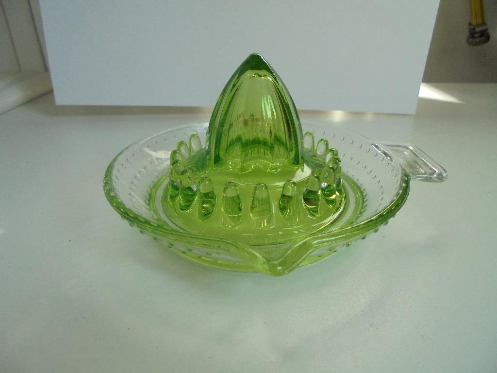 Citruspers fruitpers sinaasappelpers retro vintage, Huis en Inrichting, Keuken | Keukenbenodigdheden, Ophalen of Verzenden, Zo goed als nieuw