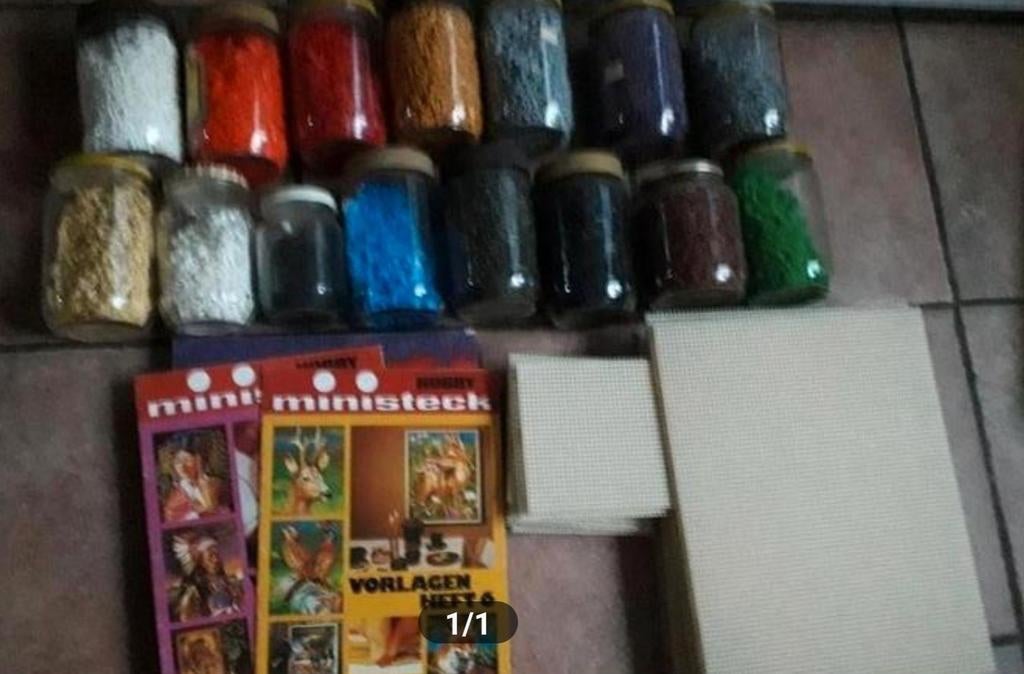 Zeer uitgebreid Ministeck platen boekjes en potten steentjes, Hobby en Vrije tijd, Ministeck, Ophalen of Verzenden, Voorbeeldboek