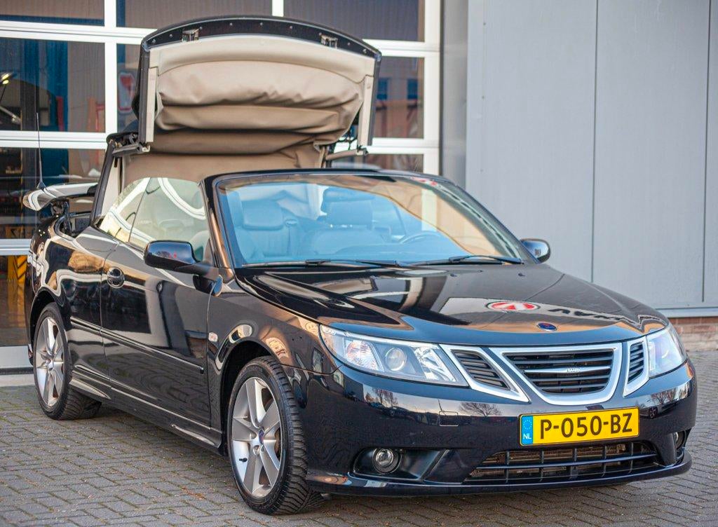 Saab 9-3 Cabrio 1.8t Vector M6, Auto's, Voorwielaandrijving, 1998 cc, Gebruikt, Zwart