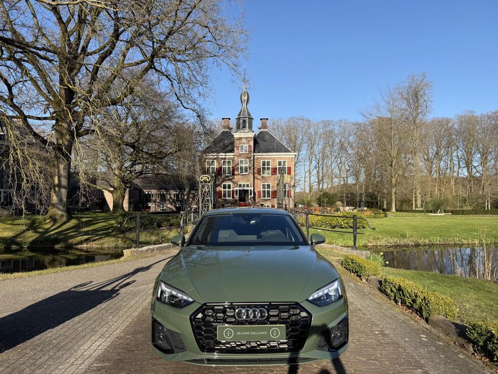 Audi A5 Sportback 35 TFSI S edition Competition | Virtual Co, Gebruikt, 4 cilinders, Leder en Stof, Origineel Nederlands