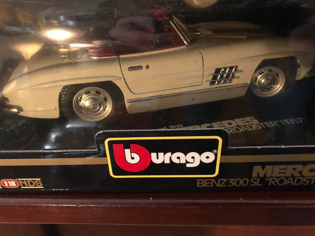 Mercedes.  300  SL  1957.   Burago, Ophalen of Verzenden, Zo goed als nieuw, Bburago