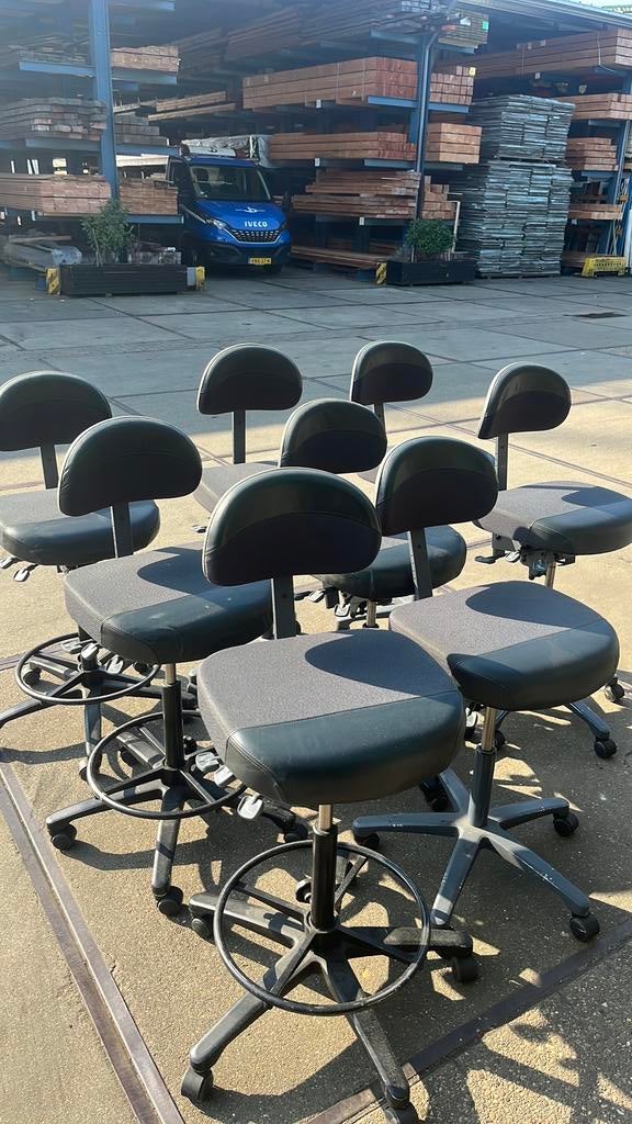 9 stuks STD ERGONOMISCHE STOELEN, Ophalen of Verzenden, Zo goed als nieuw