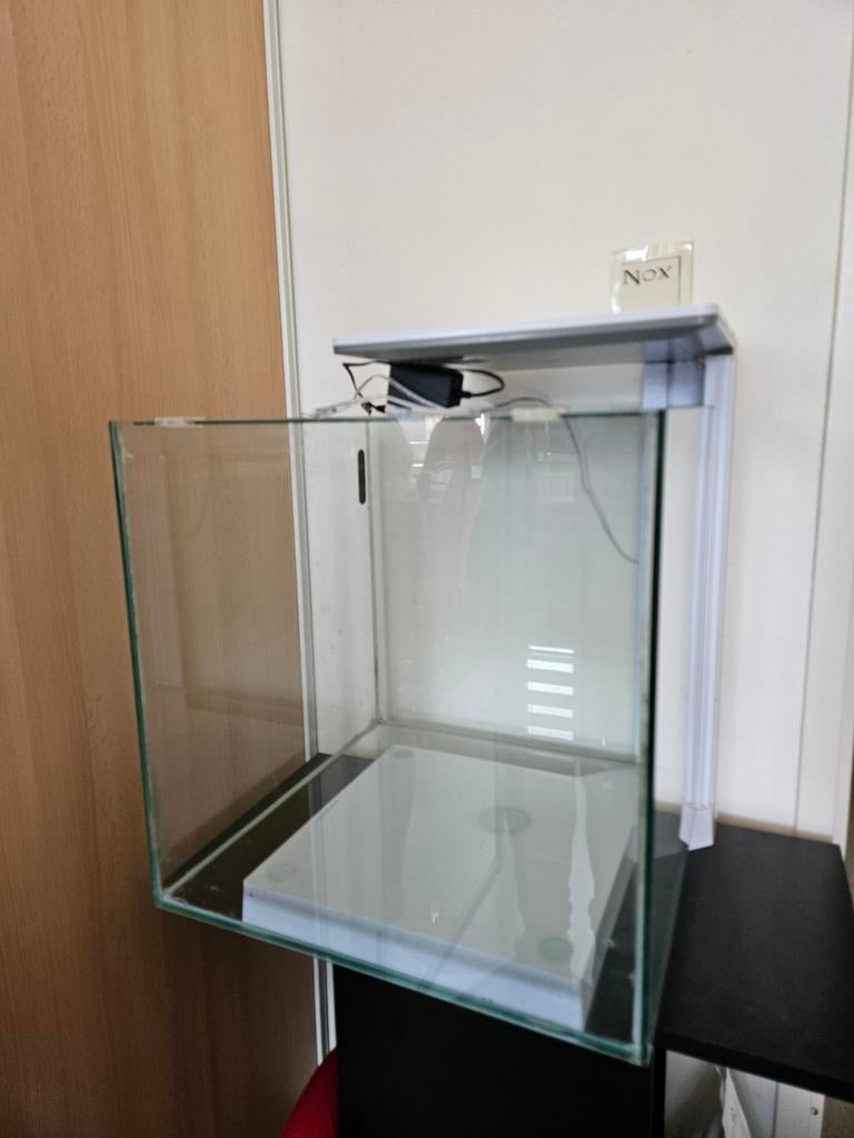 Aquarium superfish qubiq 60 inclusief, Ophalen, Leeg aquarium