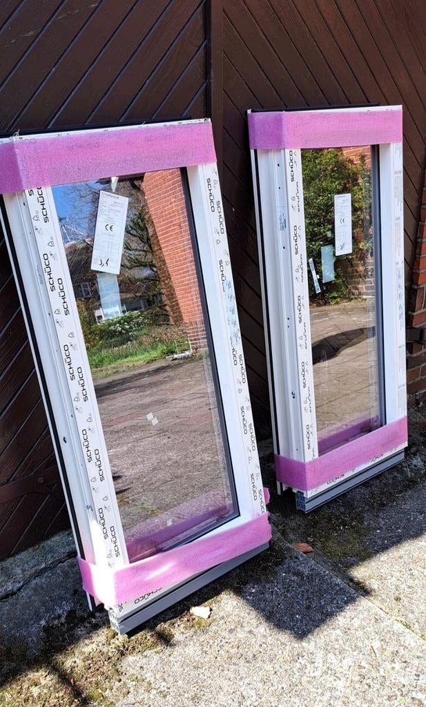 2 identieke SCHÜCO ramen / NIEUW  55 x 118,5, Doe-het-zelf en Verbouw, Glas en Ramen, Ophalen of Verzenden