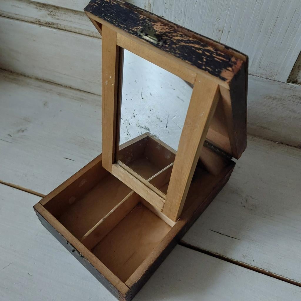 Scheerdoos antiek spiegeldoos, Ophalen