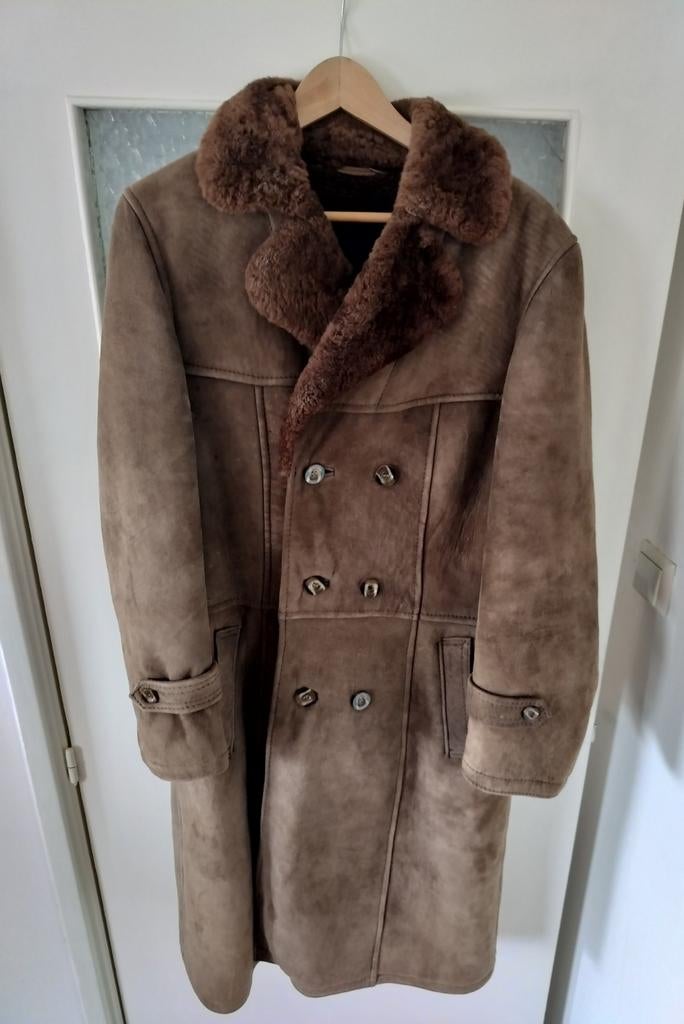 Prachtige vintage lammy coat. Afgeprijsd van €89 naar €49, Ophalen of Verzenden, Zo goed als nieuw, Maat 42/44 (L), Bruin