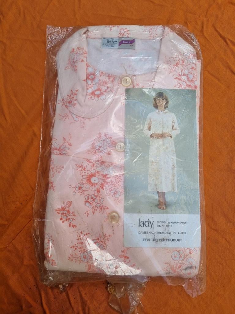 Vintage Duitse jaren 70 80 pyjama dames nieuw, Kleding | Dames, Maat 42/44 (L), Nieuw, M, Ophalen of Verzenden