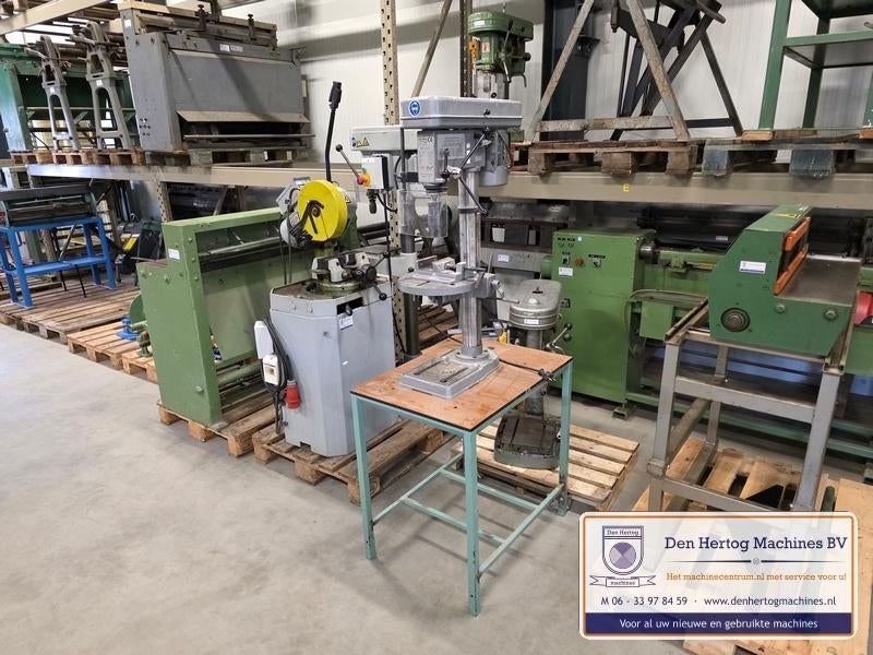 Tafel boormachine HU16 230V met snelspan boorkop en tafel, Ophalen, Gebruikt, 400 tot 600 watt, Boormachine