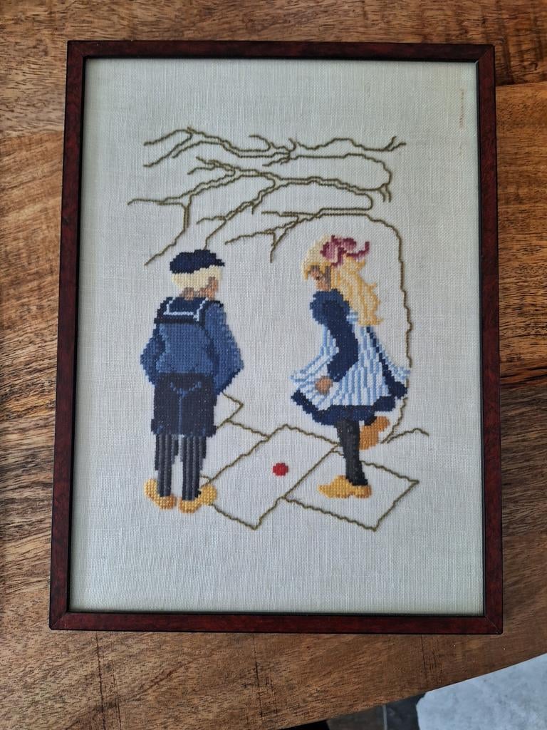 Ot en Sien borduurwerk in lijst hinkelen, Ophalen of Verzenden