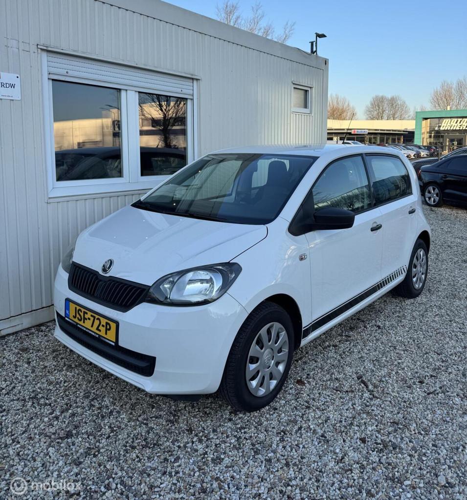 Skoda Citigo 1.0 Greentech Airco Navigatie New APK, Voorwielaandrijving, Euro 5, Gebruikt, 60 pk