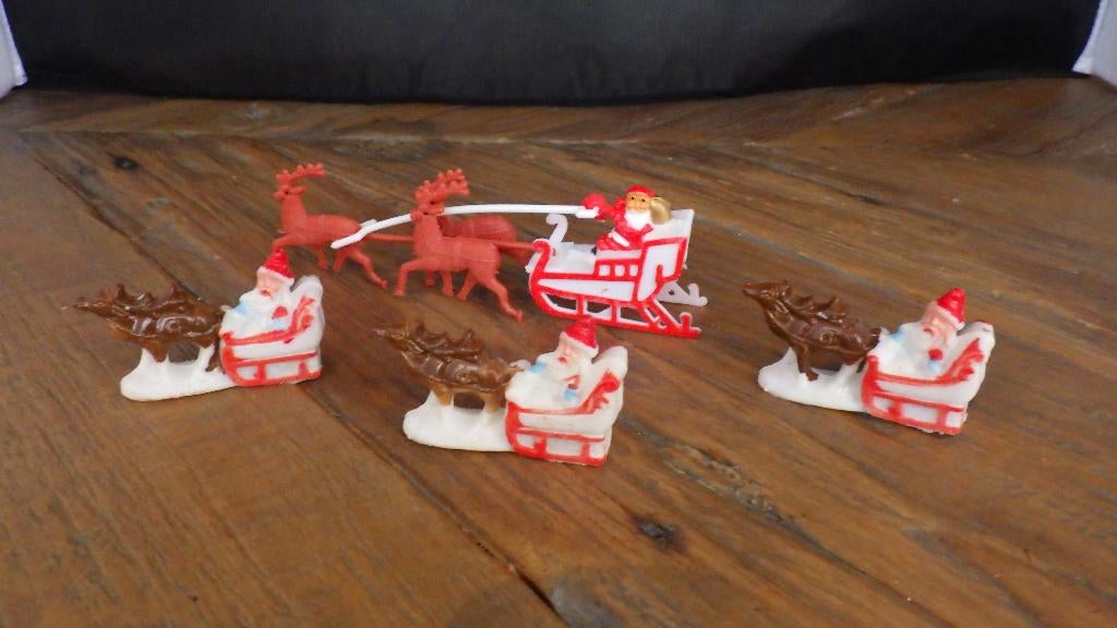 mooie retro sleetjes met Kerstmannen (kunststof), Ophalen of Verzenden, Gebruikt