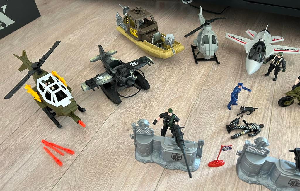 Legervoertuigen speelset, Ophalen of Verzenden, Zo goed als nieuw