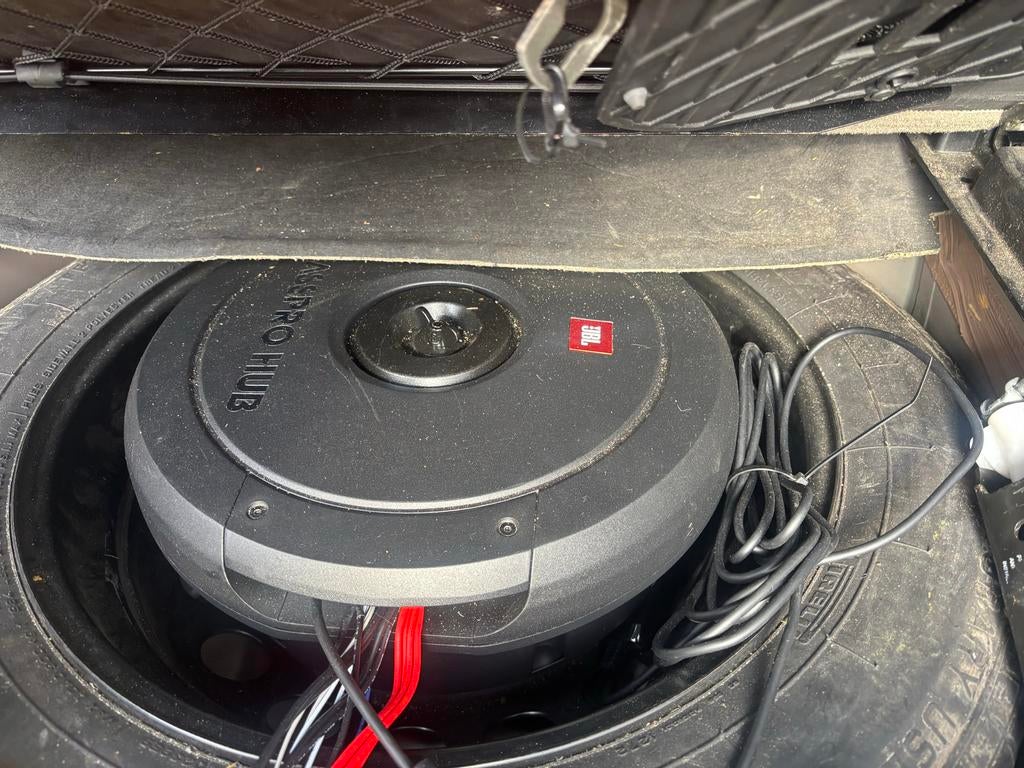 JBL BassPro Hub auto subwoofer, Ophalen of Verzenden, Gebruikt