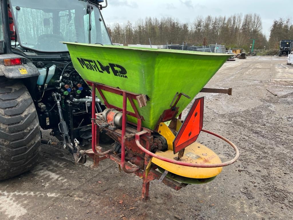 Motyl pom strooier met trilmotor, Ophalen of Verzenden, Gebruikt, Elektrisch, Motyl Pom