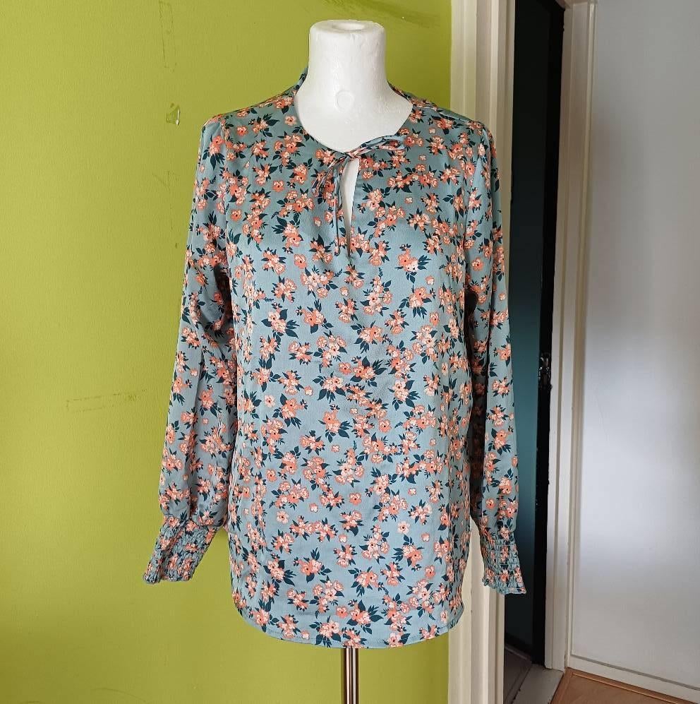 Mooie top van Jazlyn maat L, Kleding | Dames, Jazlyn, Blauw, Maat 42/44 (L), Ophalen of Verzenden