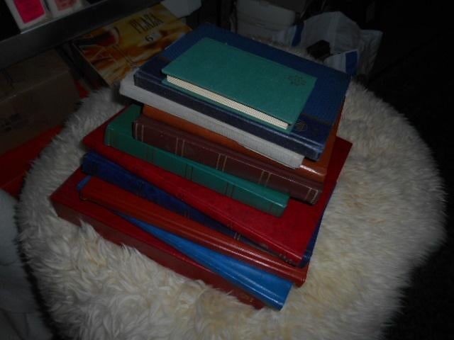 10 goed gevulde stokboeken gevuld met wereldzegels en meer, Postzegels en Munten, Postzegels | Volle albums en Verzamelingen, Ophalen of Verzenden