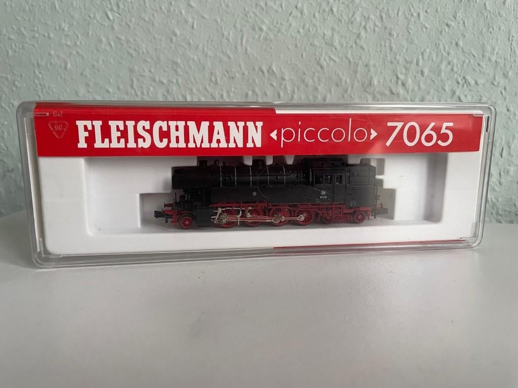 Locomotief Fleischmann 7065 (N-Spoor) BR 65 DB, Fleischmann, Ophalen of Verzenden, Zo goed als nieuw, Analoog