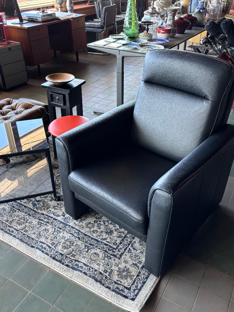The Metal Company Loungefauteuil Zwart Leer, Ophalen, Gebruikt, Minder dan 75 cm, Leer