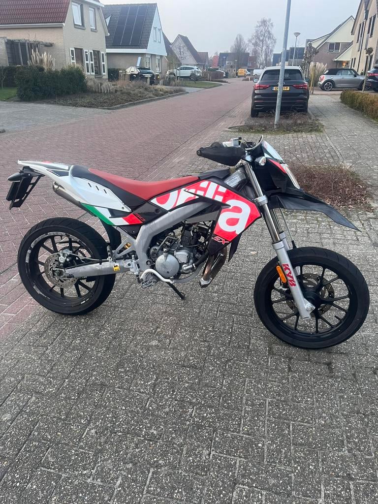 Aprilia SX50 | Start & rijdt goed, Ophalen, Zo goed als nieuw, Benzine, SR 50