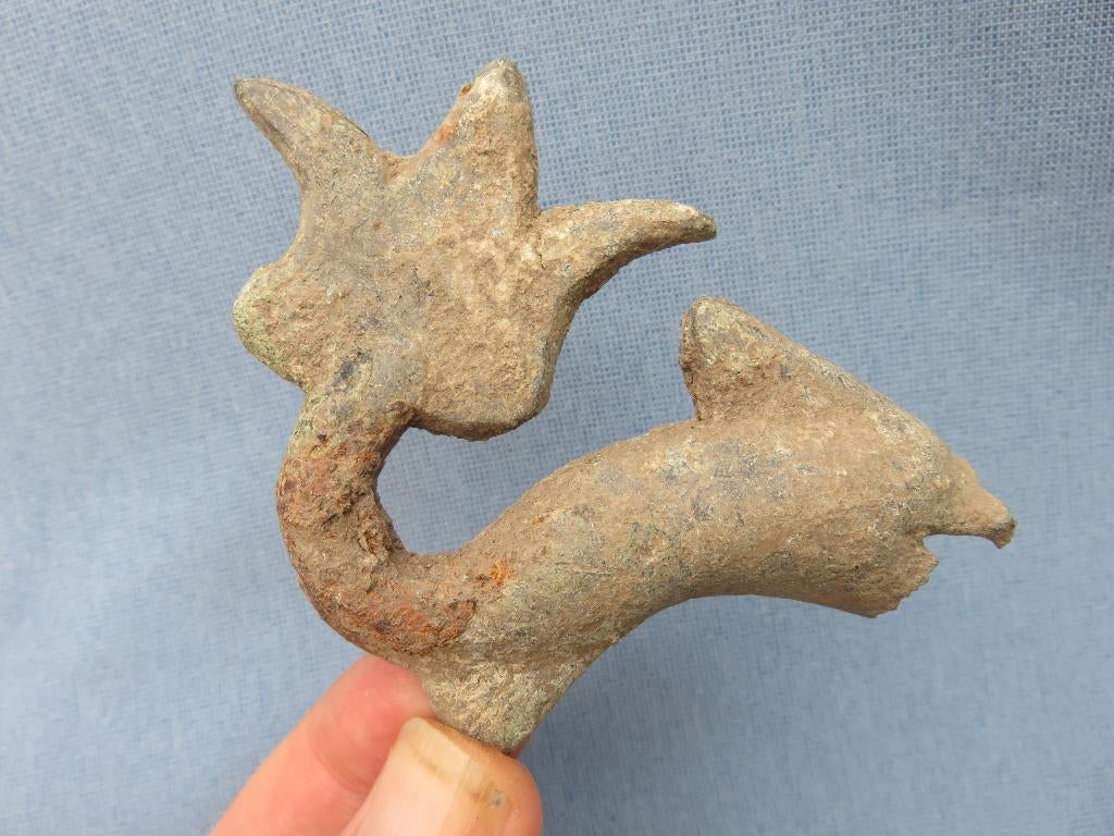 Romeinse rijk – Dolfijn ornament – 1e - 3e eeuw A.D., Antiek en Kunst, Antiek | Koper en Brons, Ophalen of Verzenden, Brons