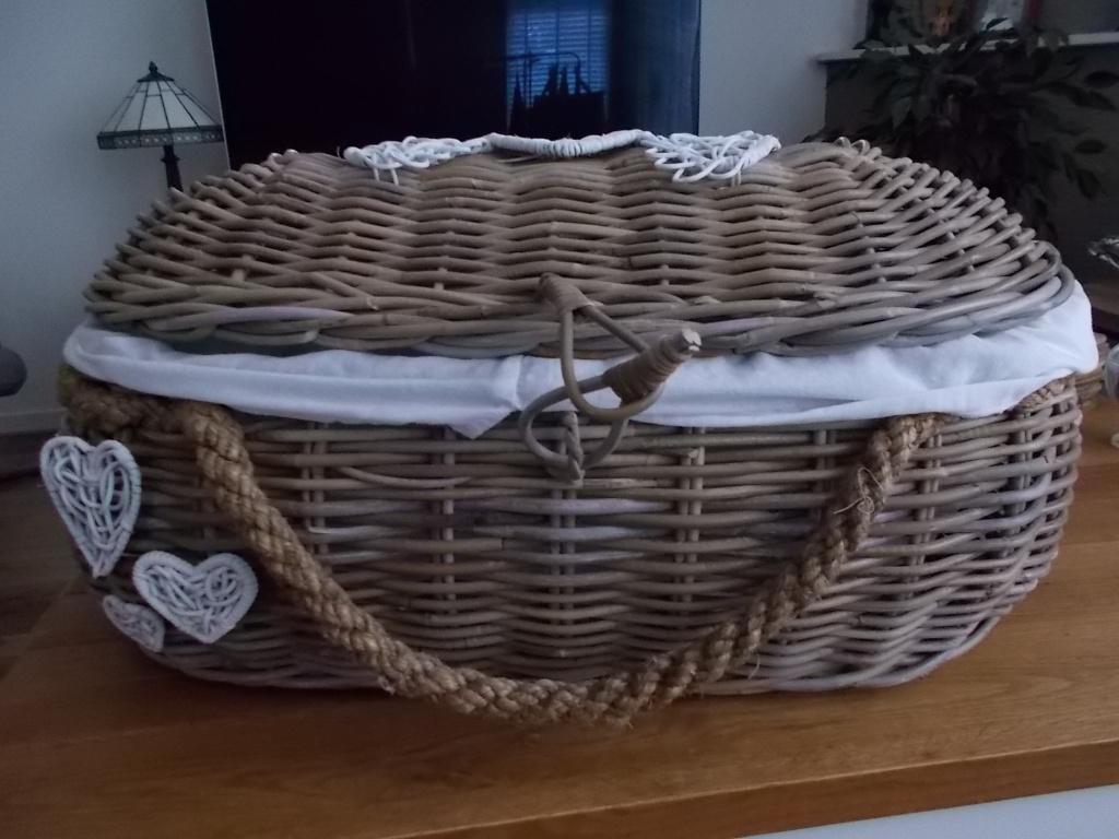 Grafmand of uitvaartmand voor honden nieuw, Ophalen, Nieuw