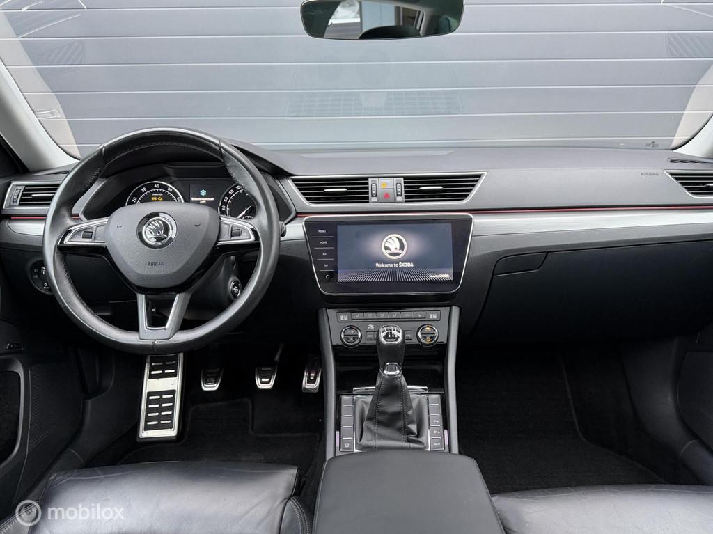 Skoda Superb Combi 1.4 TSI ACT Business Sport CLIMA*PANO*LEE, 730 kg, Gebruikt, 4 cilinders, Wit