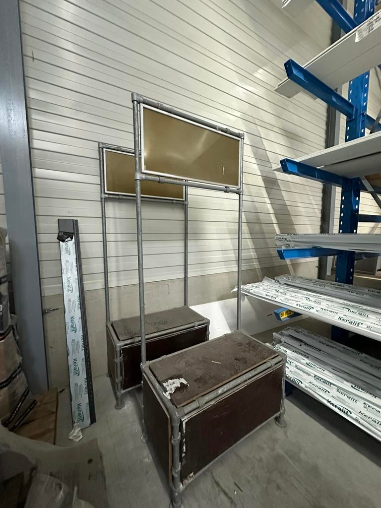 Stelling, Ophalen, Zo goed als nieuw