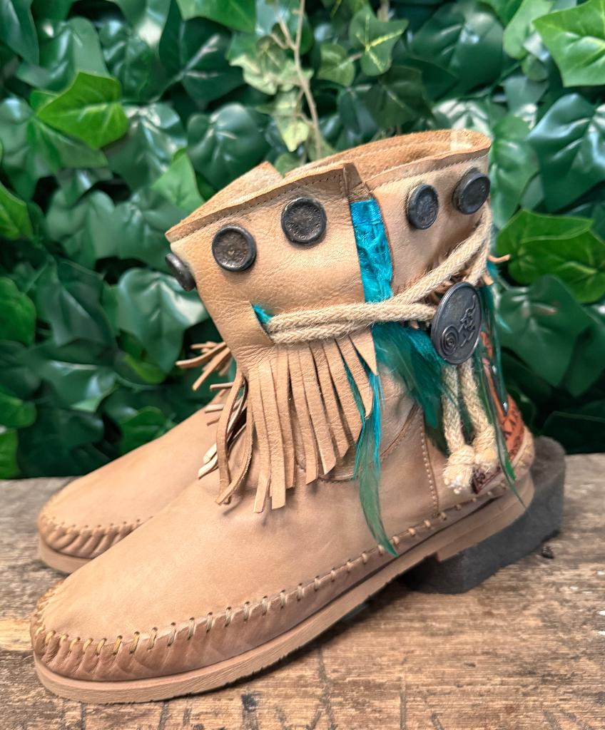 Bijna Nieuwe ibiza festival laarsjes Karma of Charme maat 39