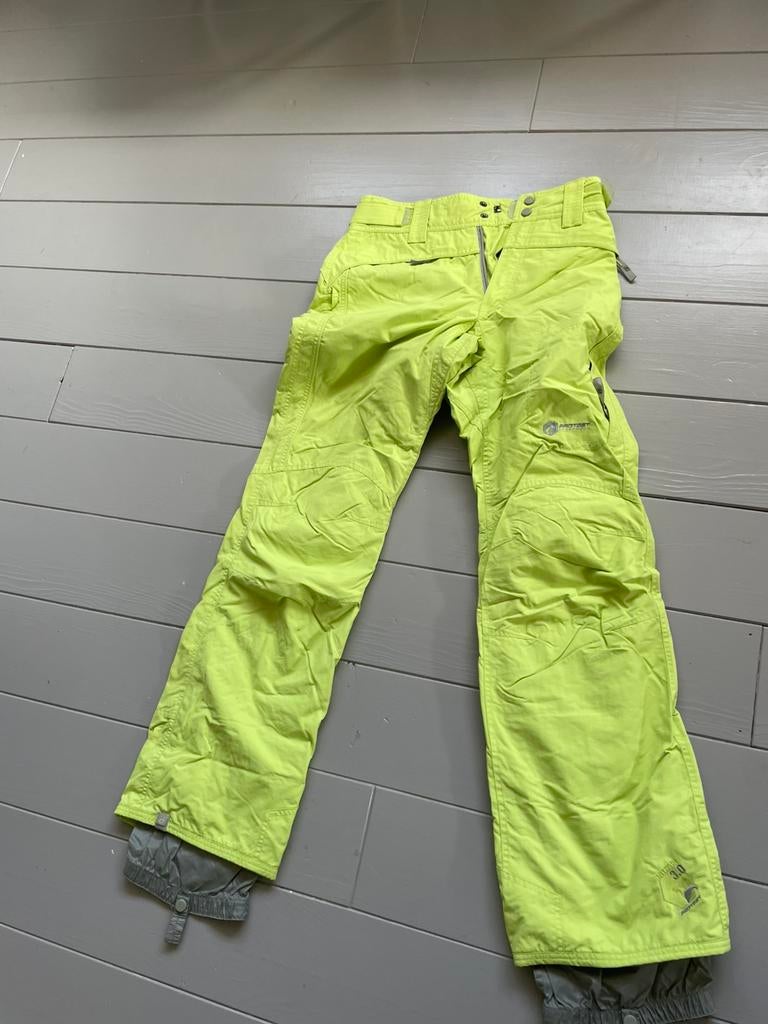 Protest skibroek groen/geel maat medium snowboard, Protest, 100 tot 140 cm, Ophalen of Verzenden, Zo goed als nieuw