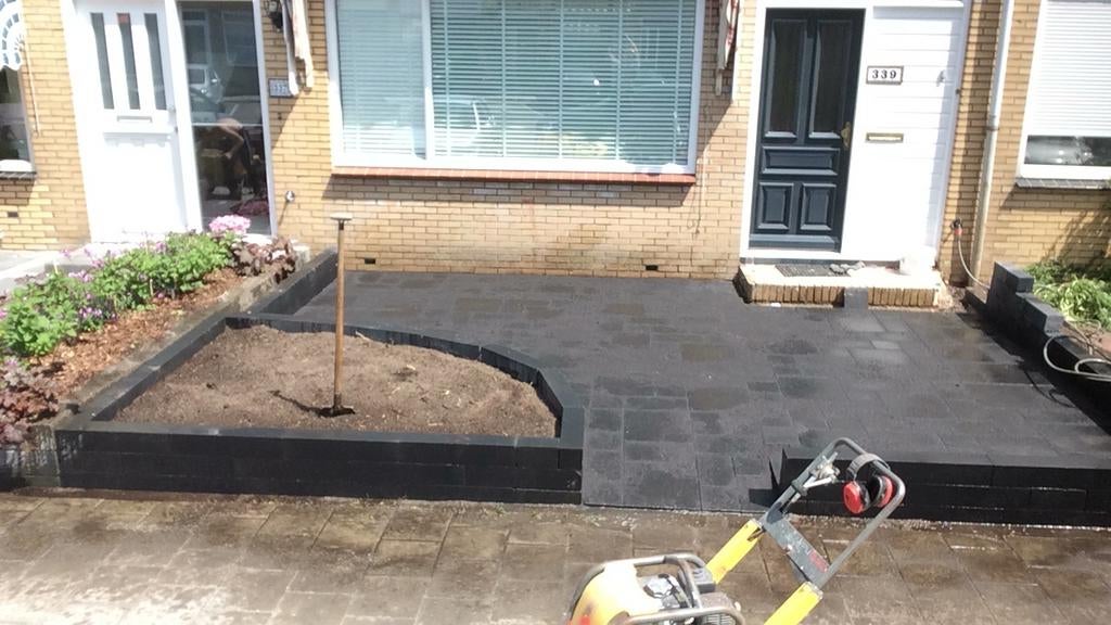 J FONTIJN BESTRATINGEN 30 jr ervaring, Diensten en Vakmensen, Tuinmannen en Stratenmakers, Garantie, Tuinontwerp