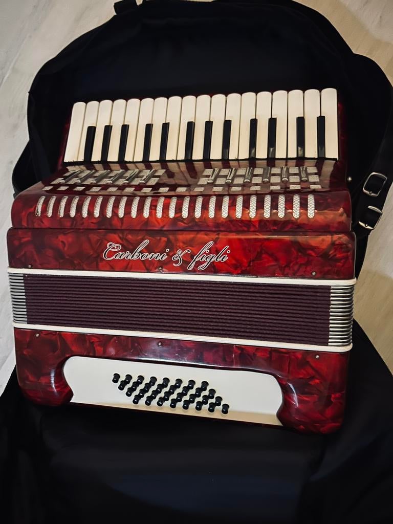 Accordeon Carboni & figli met rugzak, Gebruikt, Met riemen, Overige formaten, Toetsaccordeon