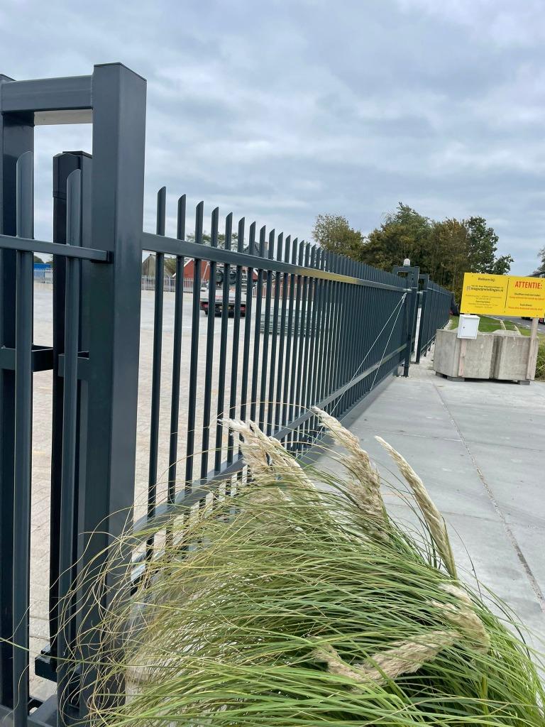 Schuifpoorten, Ophalen, Nieuw, IJzer, Spijlenhekwerk