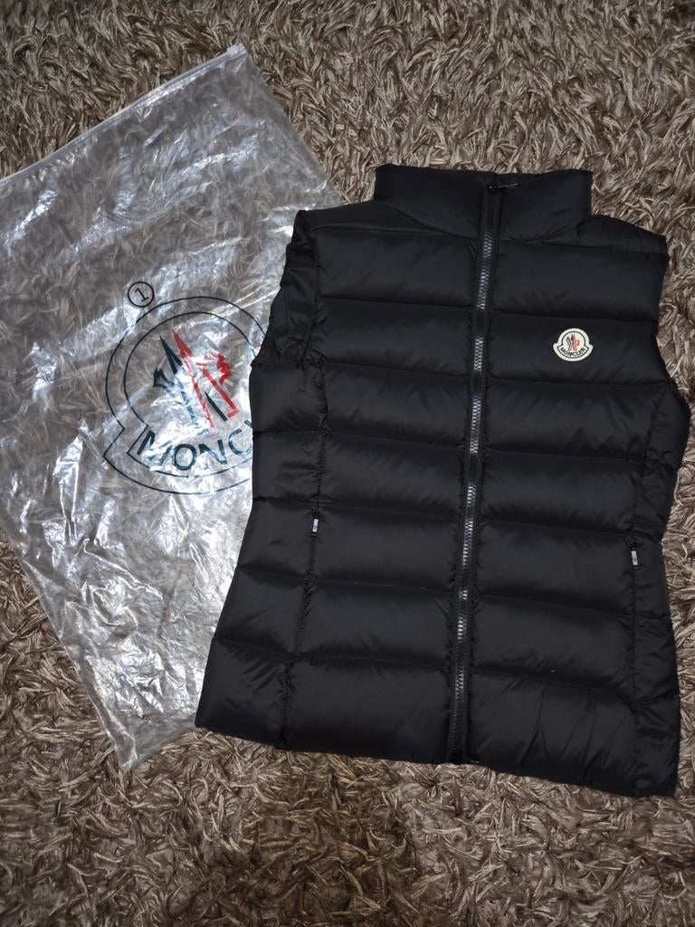 Zwarte dames vest Moncler - Maat S - Nieuw, Zwart, Moncler, Nieuw, Ophalen of Verzenden