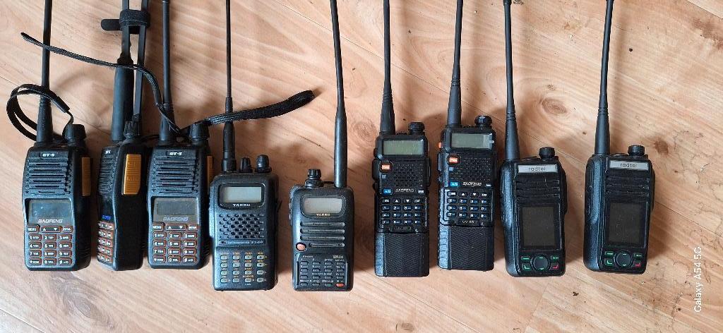 te koop: set met portofoons 7 stuks, Ophalen of Verzenden, Zo goed als nieuw, Portofoon of Walkie-talkie, Trilfunctie