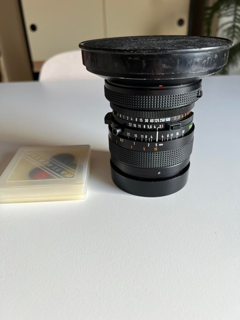 Hasselblad CF Carl Zeiss 30mm 5.6, fish eye + meer, Gebruikt, Hasselblad, Groothoek Fisheye-lens, Ophalen of Verzenden