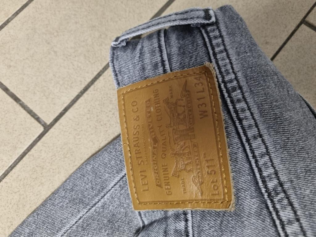 Levi's Jeans - Stijlvol en Comfortabel, Levi's, W32 (confectie 46) of kleiner, Ophalen of Verzenden, Grijs