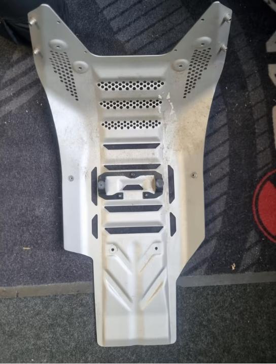 KTM 790 Adventure R originele skidplate - carter bescherming, Ophalen, Gebruikt