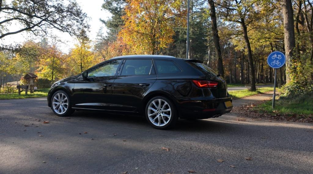 SEAT Leon ST FR 1.5 TSI |69k km |11/2018 |New 4S Tires, Auto's, Voorwielaandrijving, Stof, 1498 cc, 4 cilinders