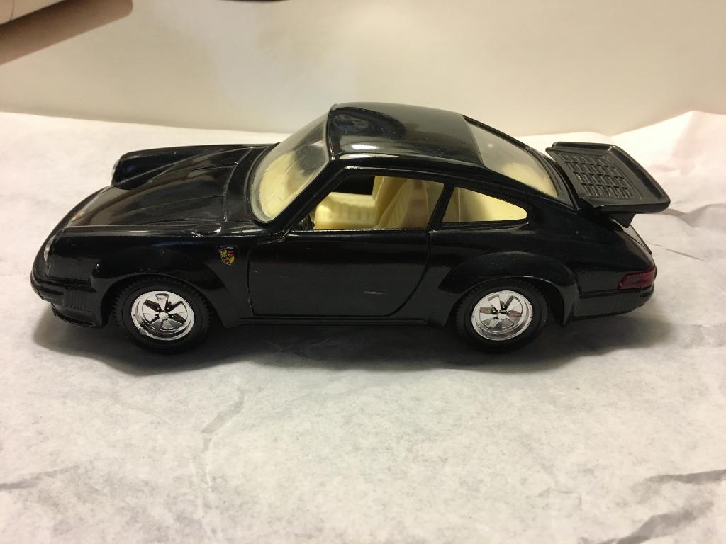 Zwarte Porsche 911 van Mira Spanje 1:25 / 1:24  Ref 1015, Ophalen of Verzenden, Auto, Overige merken