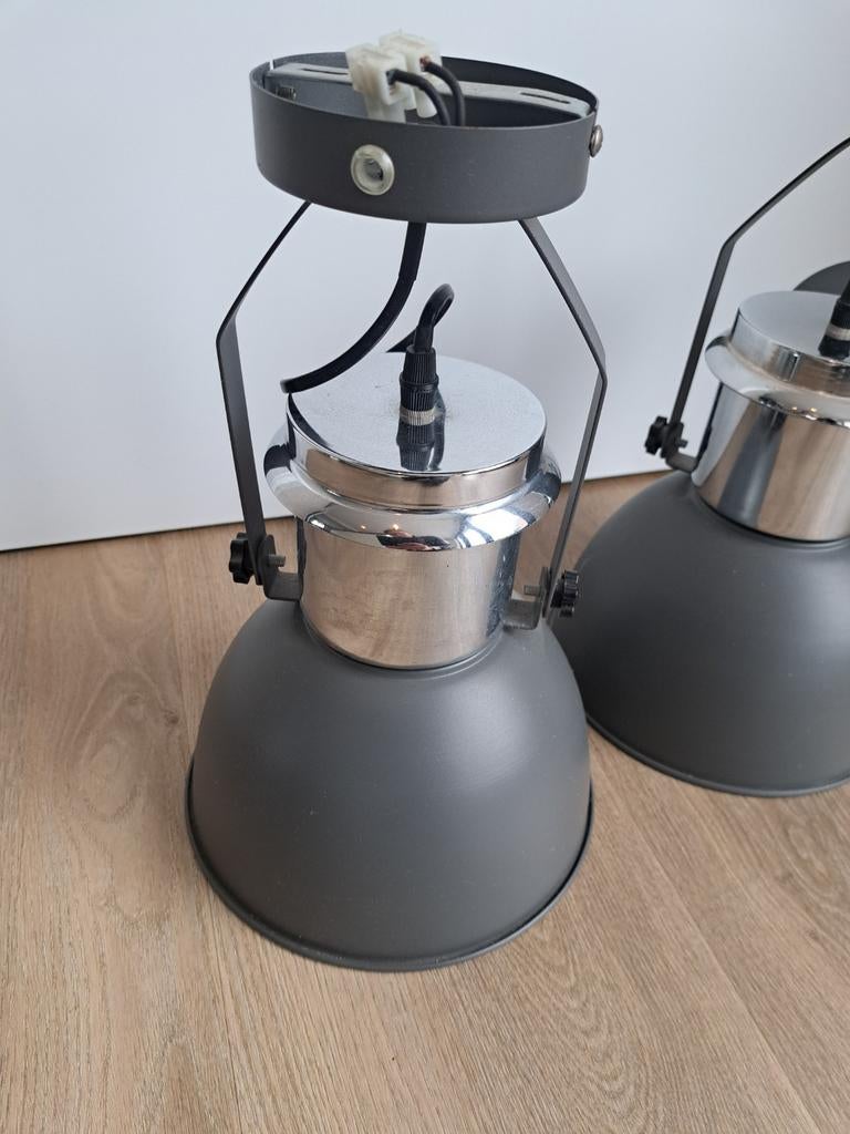 2 st. Hanglamp kwantum, Ophalen, Zo goed als nieuw, Minder dan 50 cm