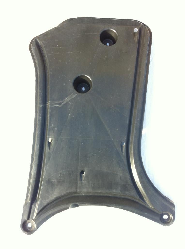 Audi A4 B8 A5 bodemplaat beschermplaat 8K0825219, Auto-onderdelen, Ophalen of Verzenden, Gebruikt, Amerikaanse onderdelen