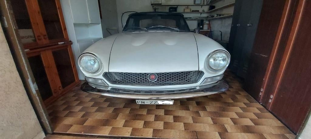 Fiat 124 Spider, Auto diversen, Ophalen of Verzenden