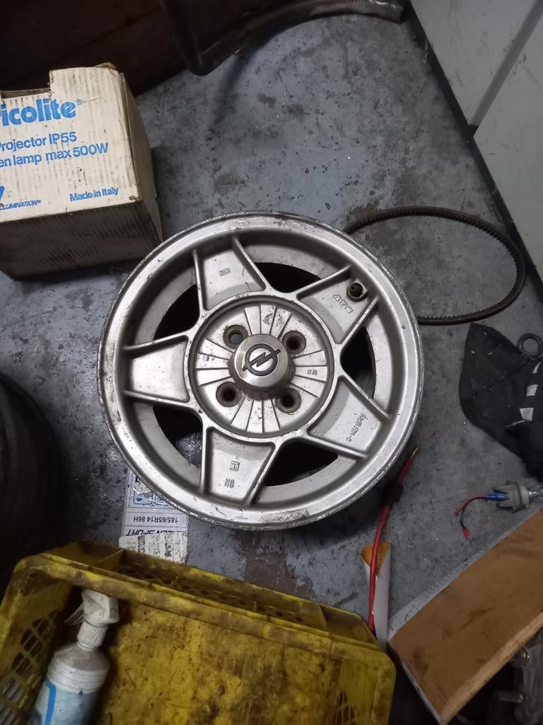 Losse Opel ATS velg 13 inch, Auto-onderdelen, Ophalen, 13 inch, Zomerbanden, Velg(en)