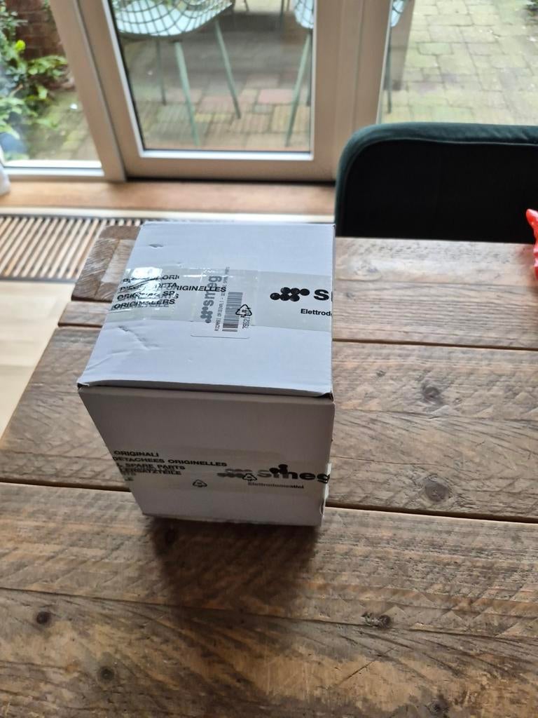 Smeg Afvoerpomp Origineel -  in Doos, Witgoed en Apparatuur, Onderdelen en Toebehoren, Ophalen of Verzenden, Nieuw