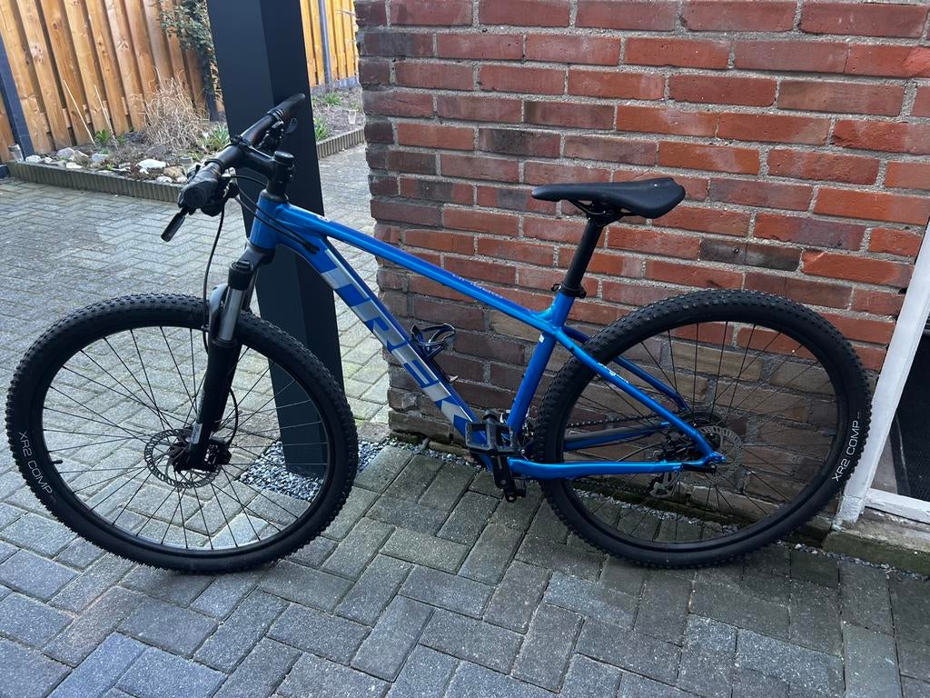 Trek Marlin 6 M/L nieuwstaat, Fietsen en Brommers, Fietsen | Mountainbikes en ATB, Ophalen, Zo goed als nieuw, Trek