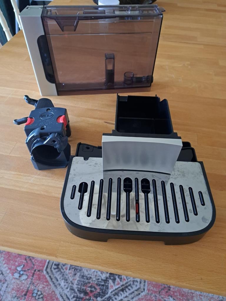 DeLonghi onderdelen: waterreservoir, lekbak, zetgroep, Ophalen of Verzenden